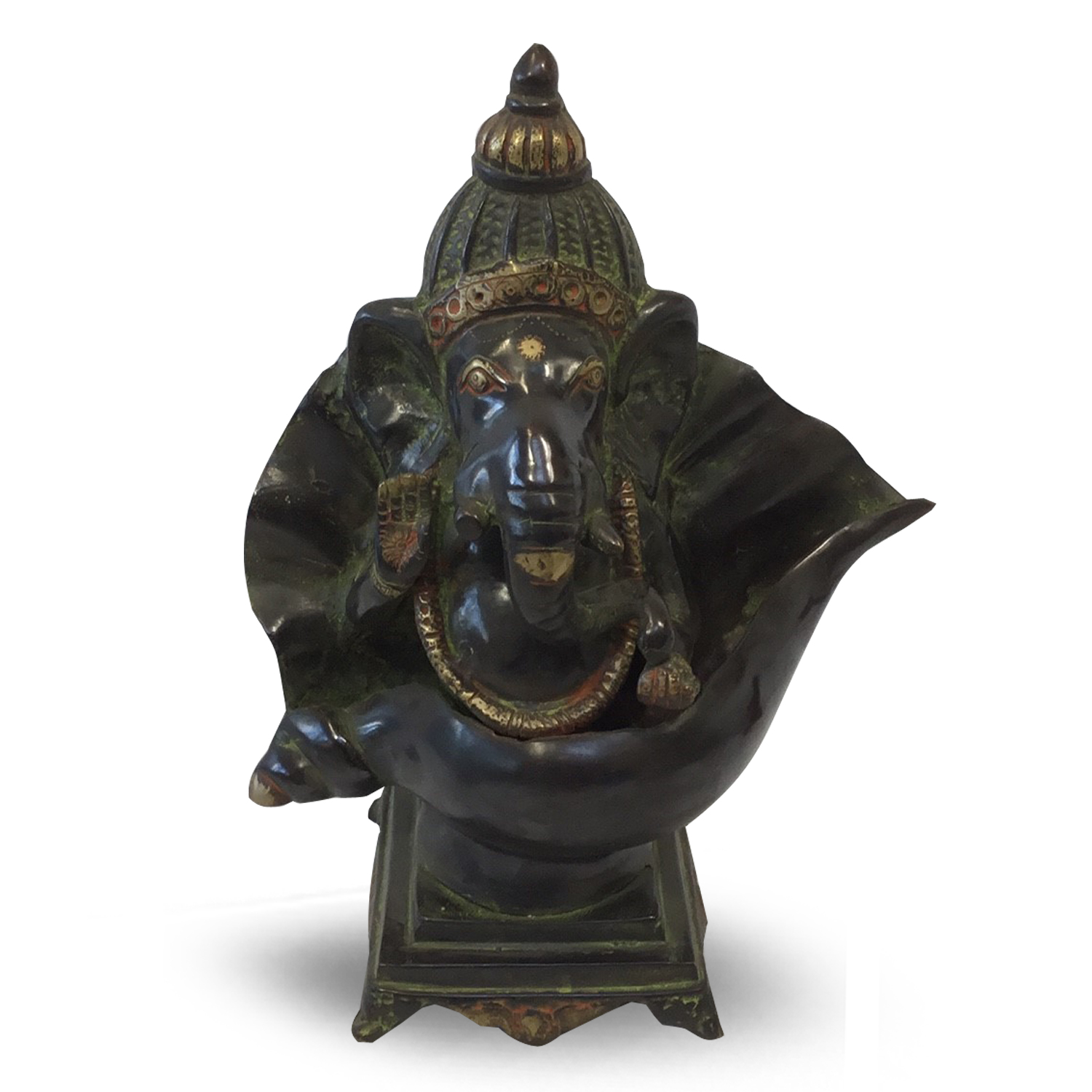 Ganesh sitzt in einer Muschel mit spezieller Masala-Ausf-hrung unter Home & Living - Spirituelle Figuren - Ganesha Figuren