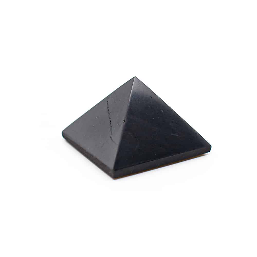 Pyramide aus poliertem Schungit - 40 mm