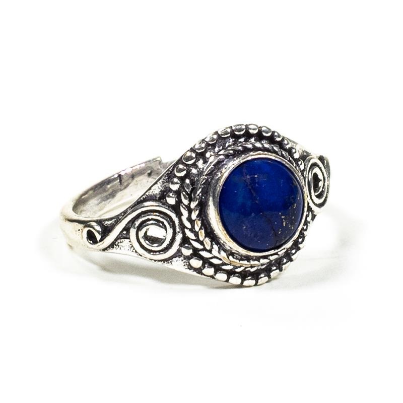 Ring mit Lapis Lazuli